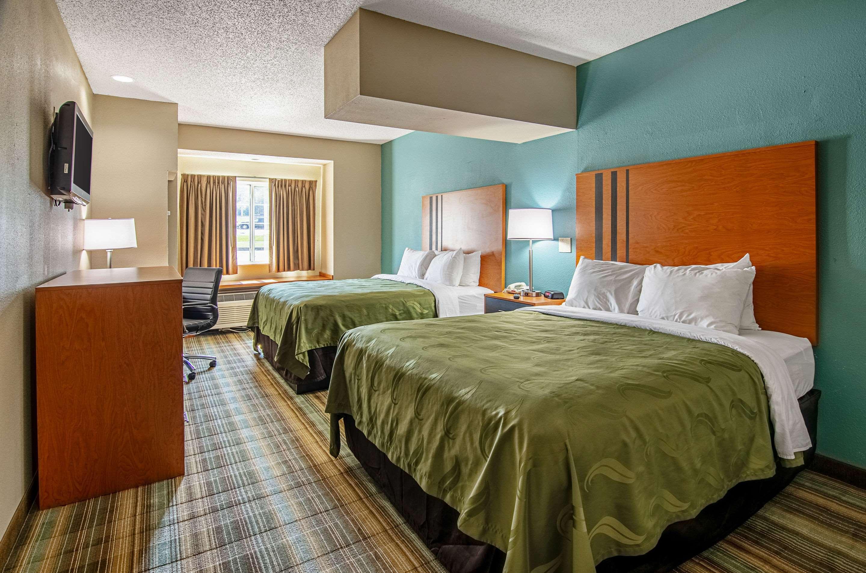 Quality Inn & Suites I-81 Exit 7 Bristol Kültér fotó