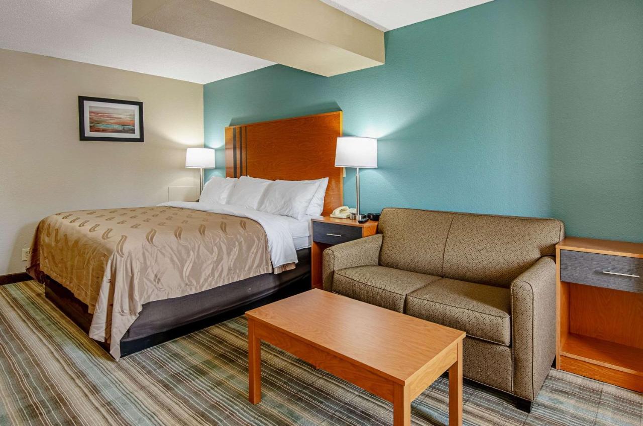 Quality Inn & Suites I-81 Exit 7 Bristol Kültér fotó