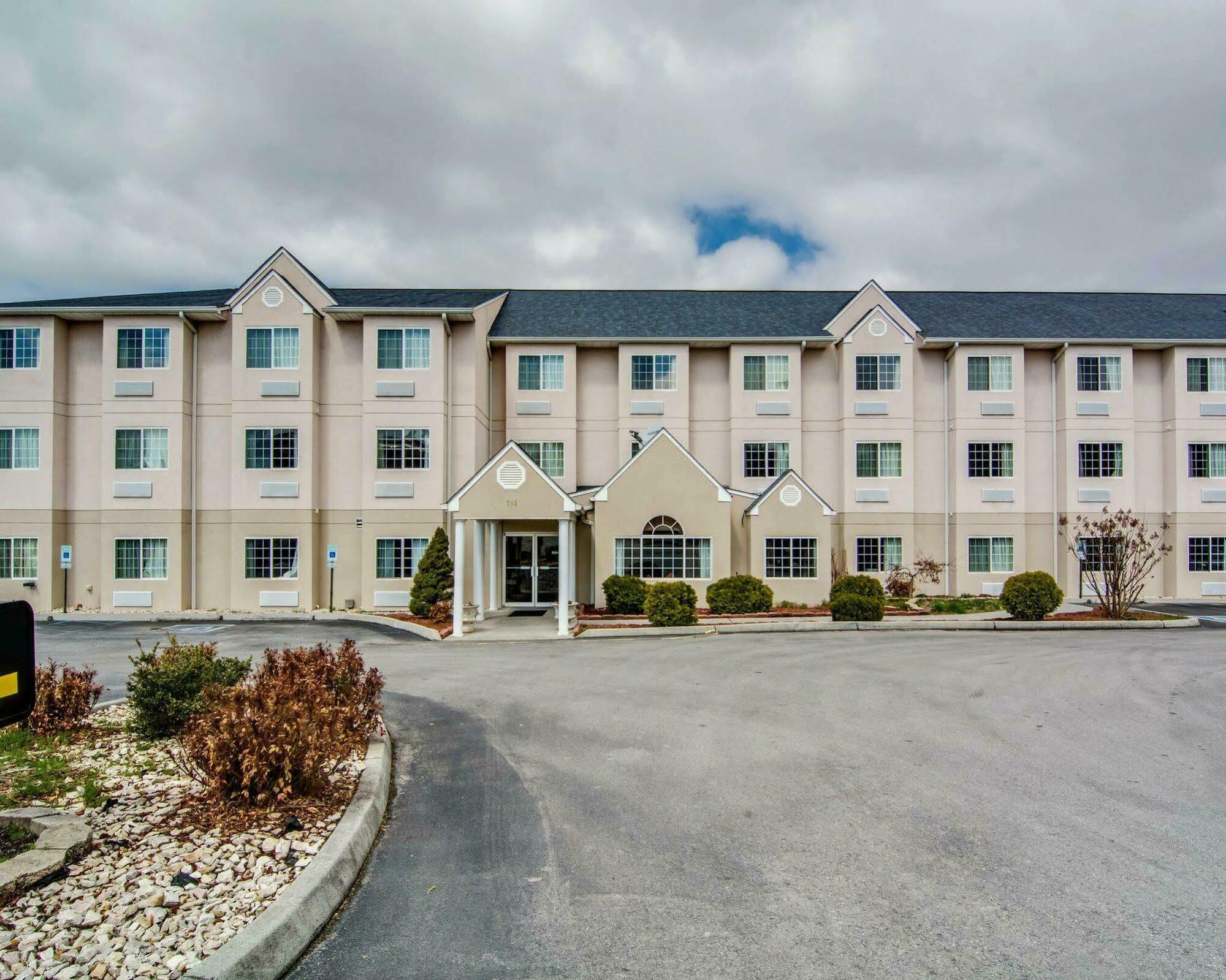 Quality Inn & Suites I-81 Exit 7 Bristol Kültér fotó